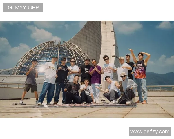 武汉街舞队的默契配合与团队精神探讨与实践分享